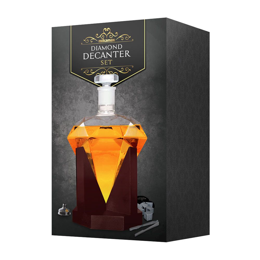 decanter tad-djamanti magħmul mill-ħġieġ għall-whisky