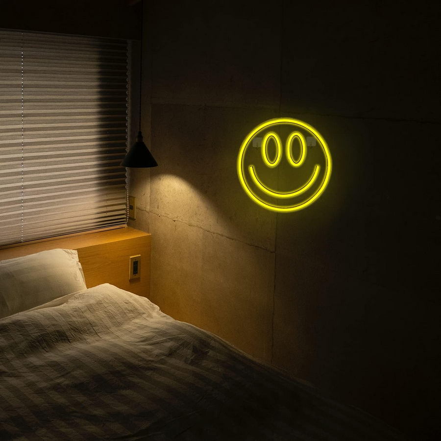 smiley dawl LED iskrizzjoni logo reklamar tbissima