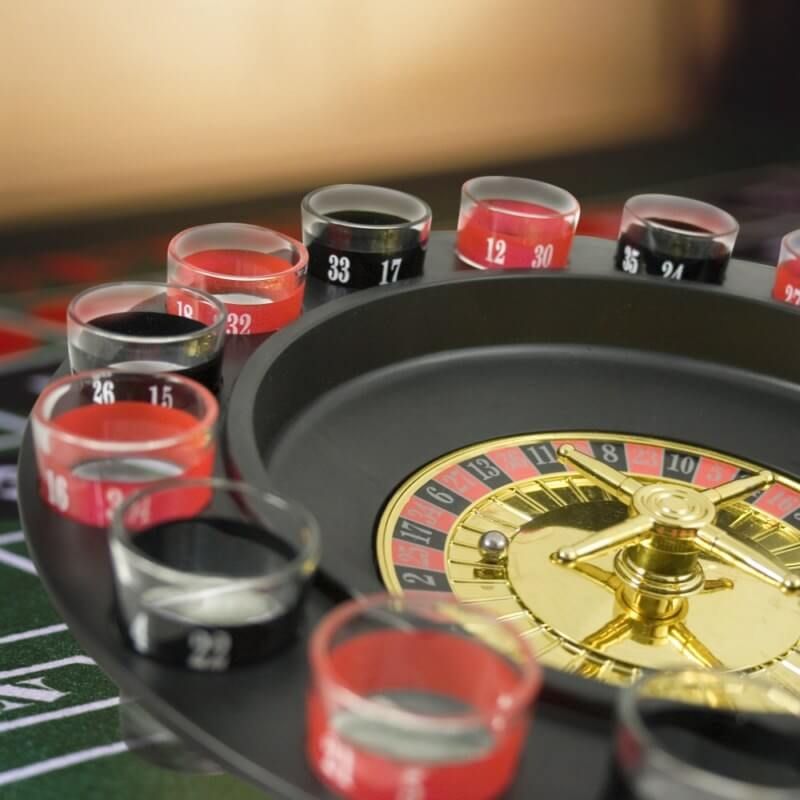 Shot roulette​ - Roulette ta’ lussu għax-xorb għal nuċċalijiet ta’ l-alkoħol